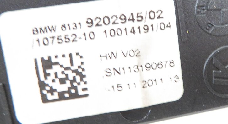 Thumbnail 6: 2012 BMW 528i (F10) FRONT CONSOLE SPORT COMFORT PDC TRACTION SWITCH BUTTON PANEL