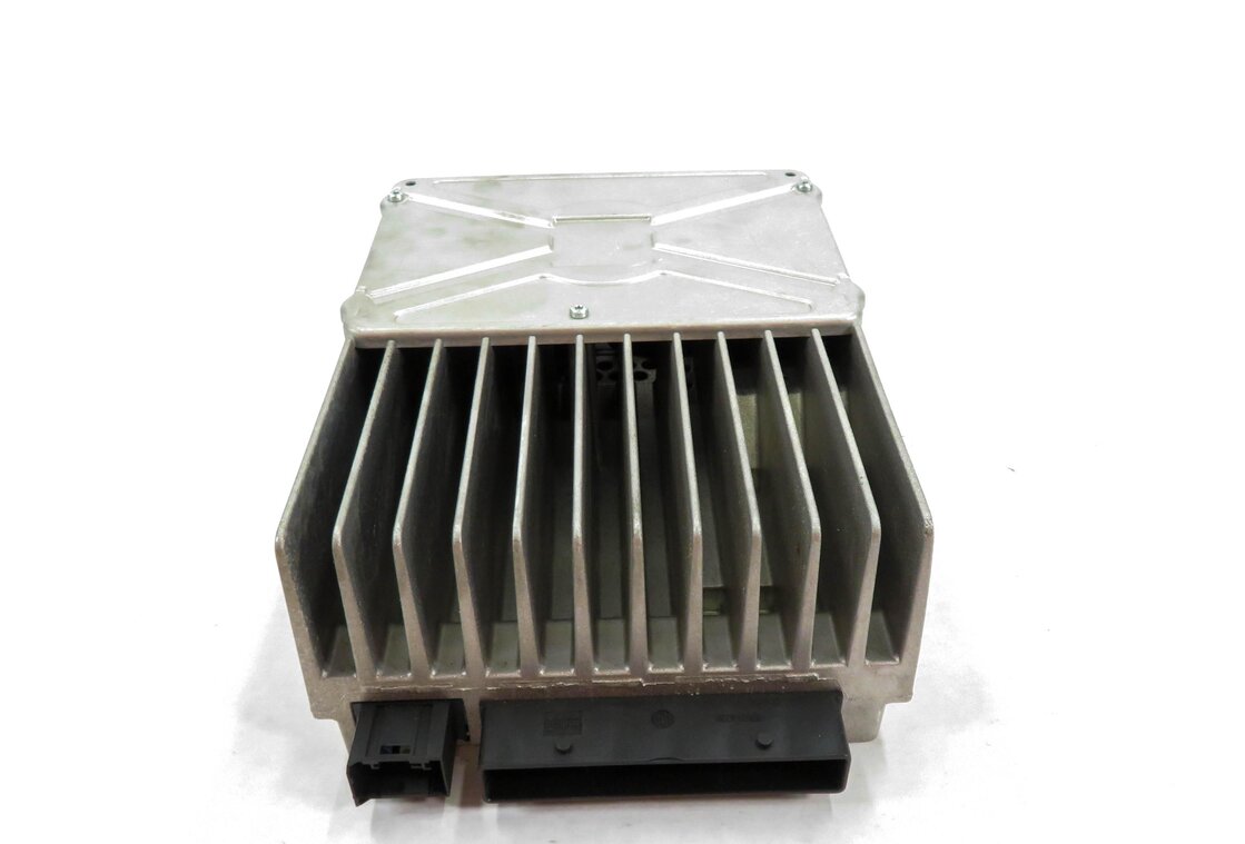 Thumbnail 2: 2006 MERCEDES BENZ ML500 (W164) RADIO STEREO AUDIO AMP AMPLIFIER (HARMAN BECKER)