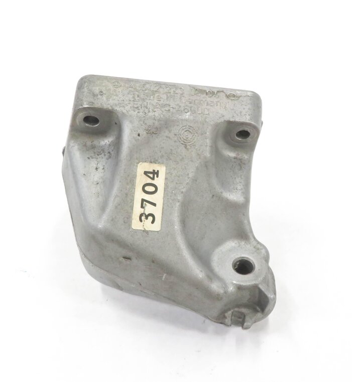 Thumbnail 2: 2011 MB ML350 (W164) 3.0L OM642 DIESEL LEFT SIDE ENGINE MOTOR MOUNT BRACKET