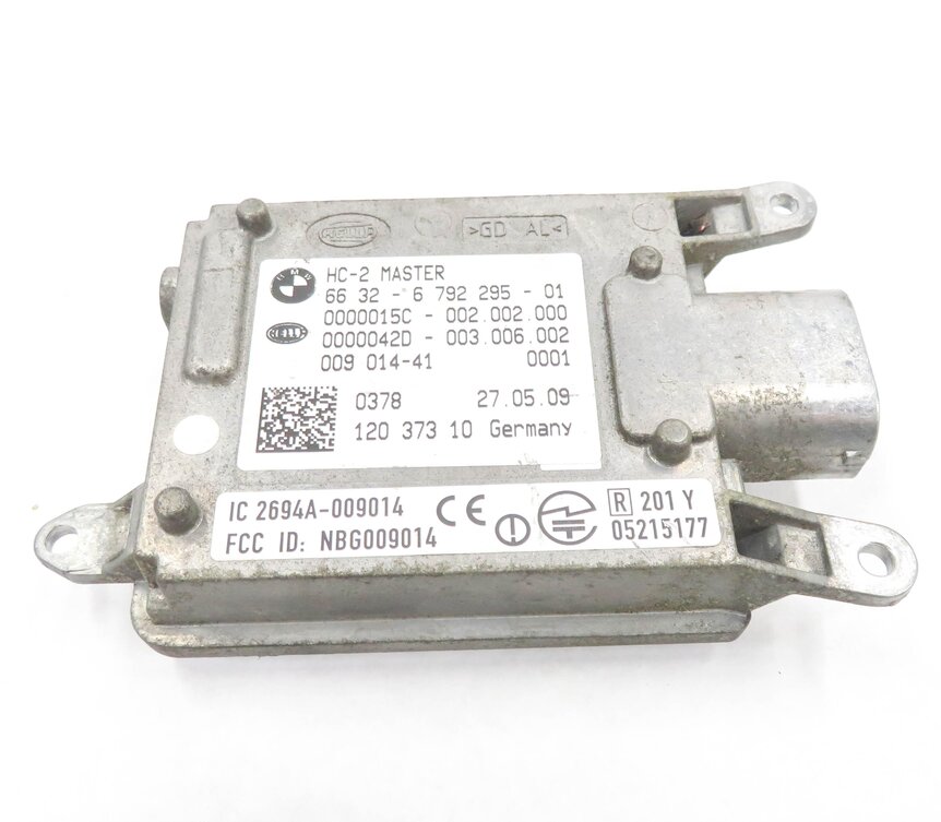 Thumbnail 2: 2009 BMW 750Li (F02) RIGHT REAR LANE DEPARTURE WARNING SENSOR CONTROL MODULE