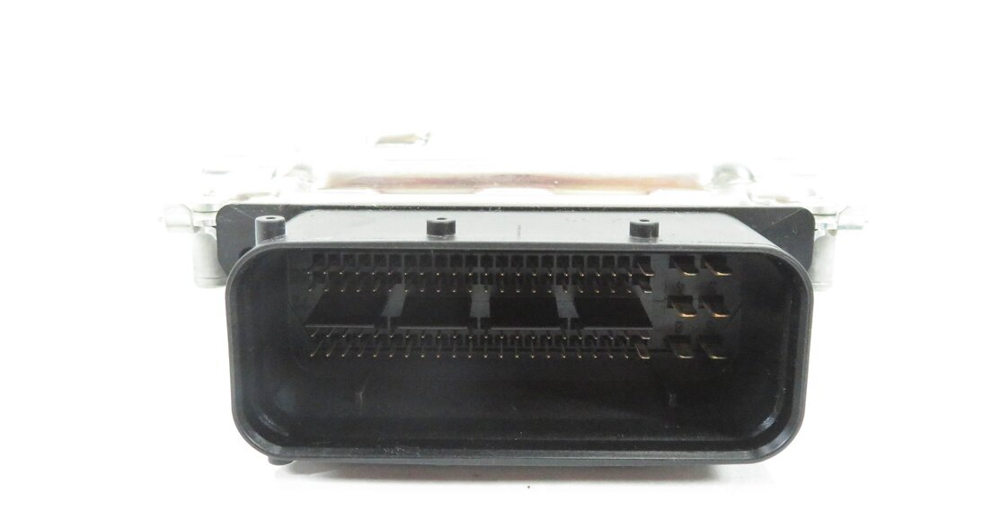 Thumbnail 5: 14-17 BMW 328i 535i X3 X5 (F25 F30) - DIIESEL EMISSIONS PUMP DEF CONTROL MODULE