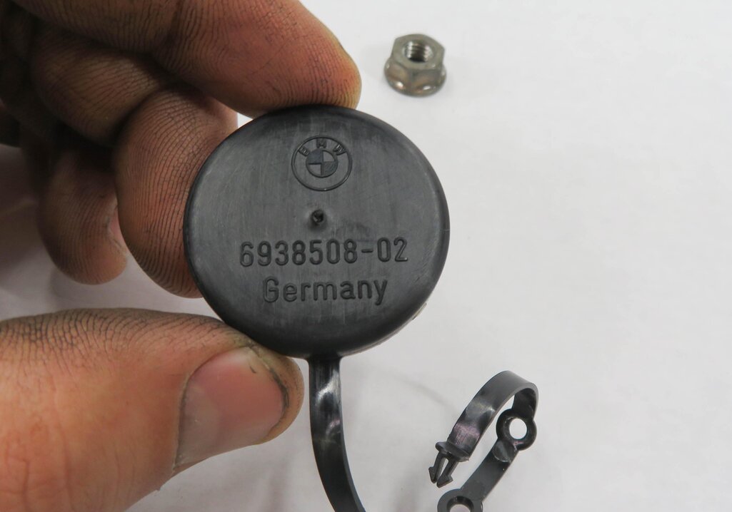Thumbnail 9: 2011 BMW X5 (E70) POST TERMINAL SRS BLOWOUT POSITIVE BATTERY CABLE
