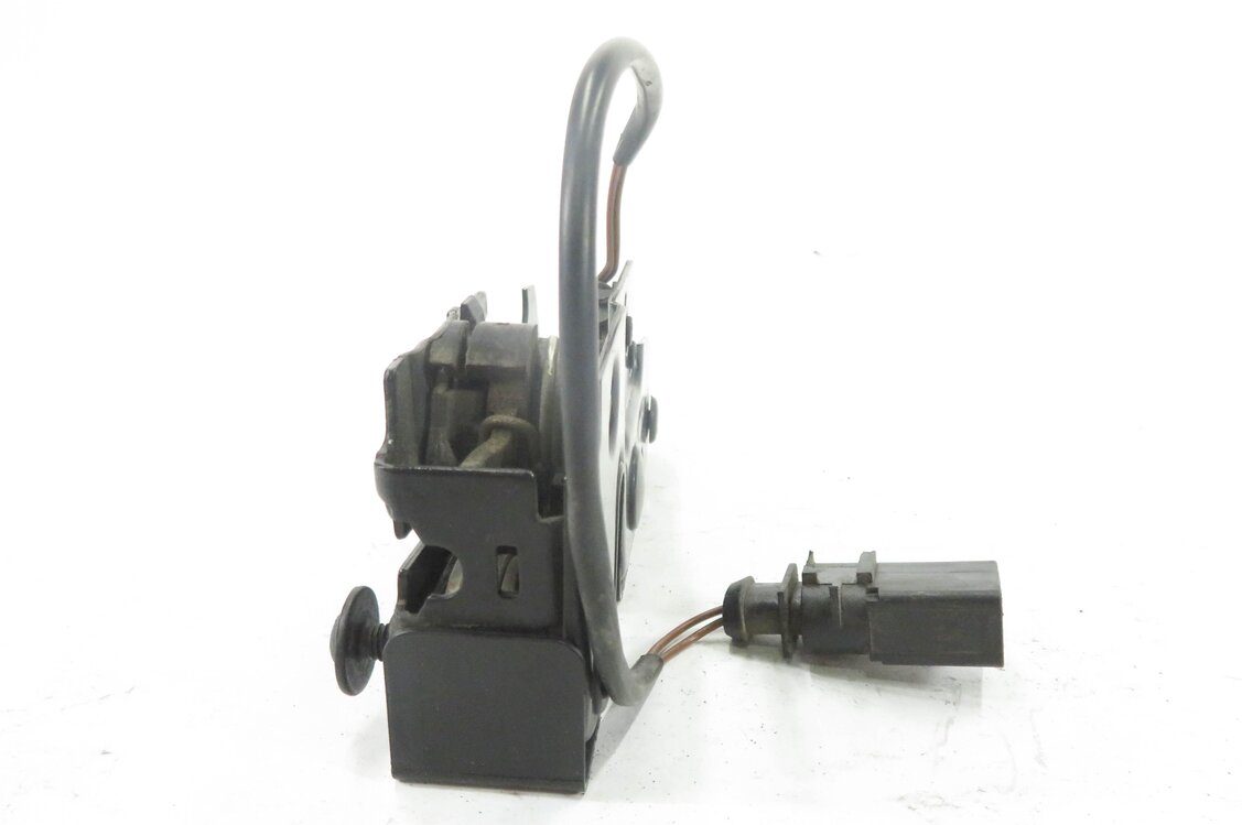 Thumbnail 3: 2011 AUDI Q7 (4L) FRONT HOOD LID LOWER LOCK LATCH ACTUATOR w/ CABLE