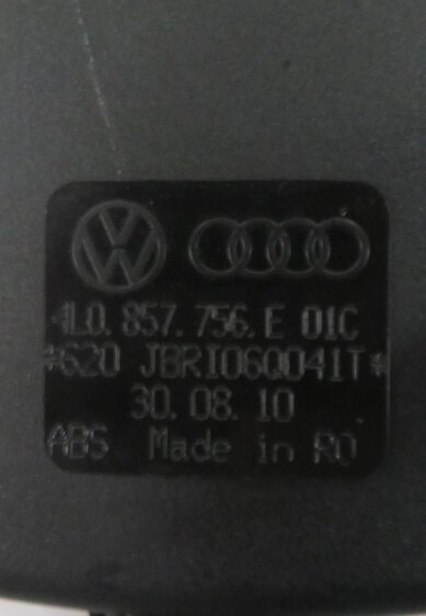 Thumbnail 6: 2011 AUDI Q7 (4L) RIGHT FRONT PASSENGER SEATBELT BUCKLE RECEIVER (BLACK)
