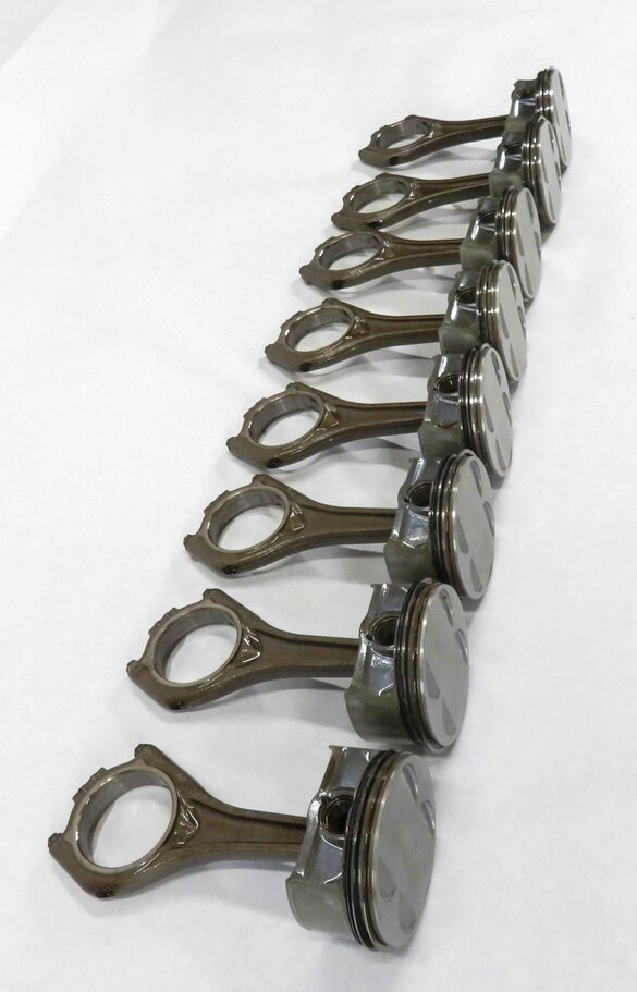 Thumbnail 5: 04-10 BMW 550i 650i 750i X5 (E60 E65 E66 E70) 4.8L N62 V8 ENGINE PISTON SET-8