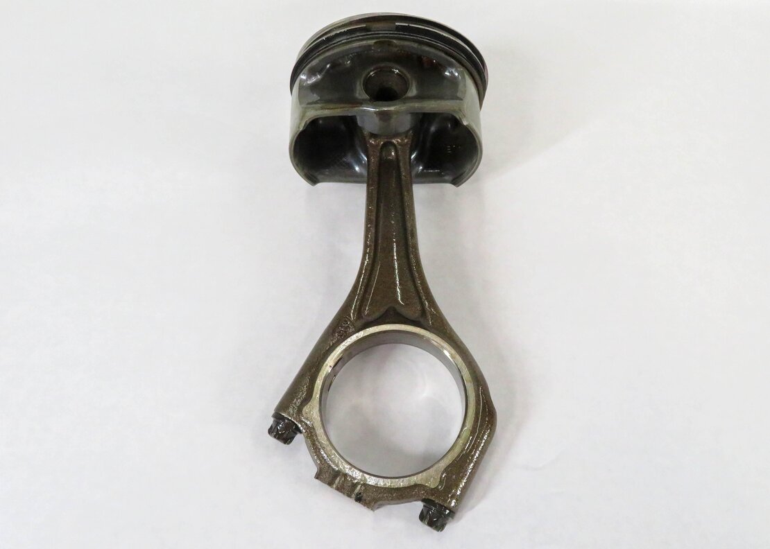 Thumbnail 8: 04-10 BMW 550i 650i 750i X5 (E60 E65 E66 E70) 4.8L N62 V8 ENGINE PISTON SET-8