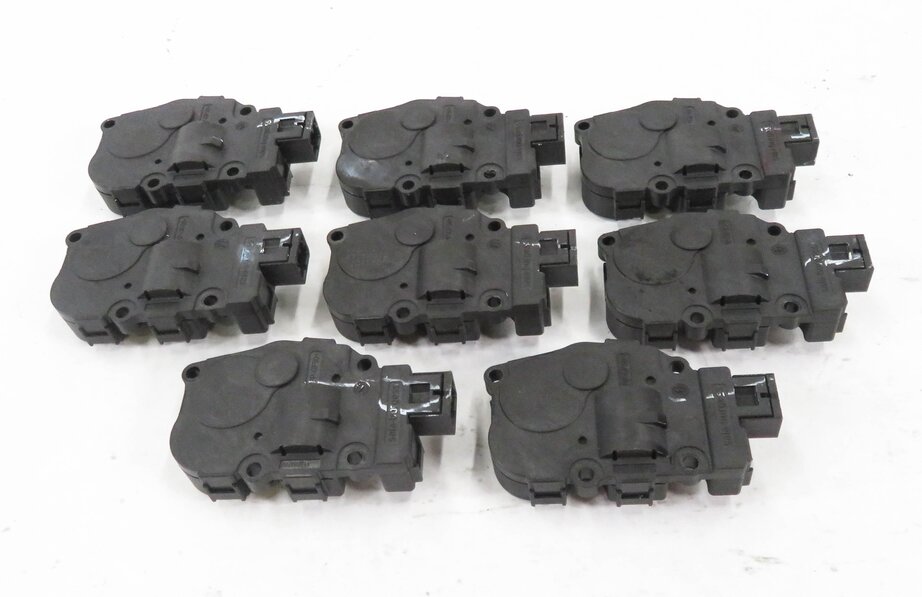Thumbnail 2: 2013 BMW X3 (F25) FRONT HVAC HEATER A/C BLEND DOOR SERVO ACTUATOR MOTOR SET-8