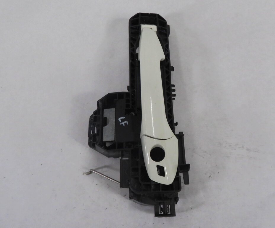 Thumbnail 3: 08-17 MB C230 C250 C300 C63 E350 E400 E550 GLK350 LEFT FRONT DOOR HANDLE (WHITE)