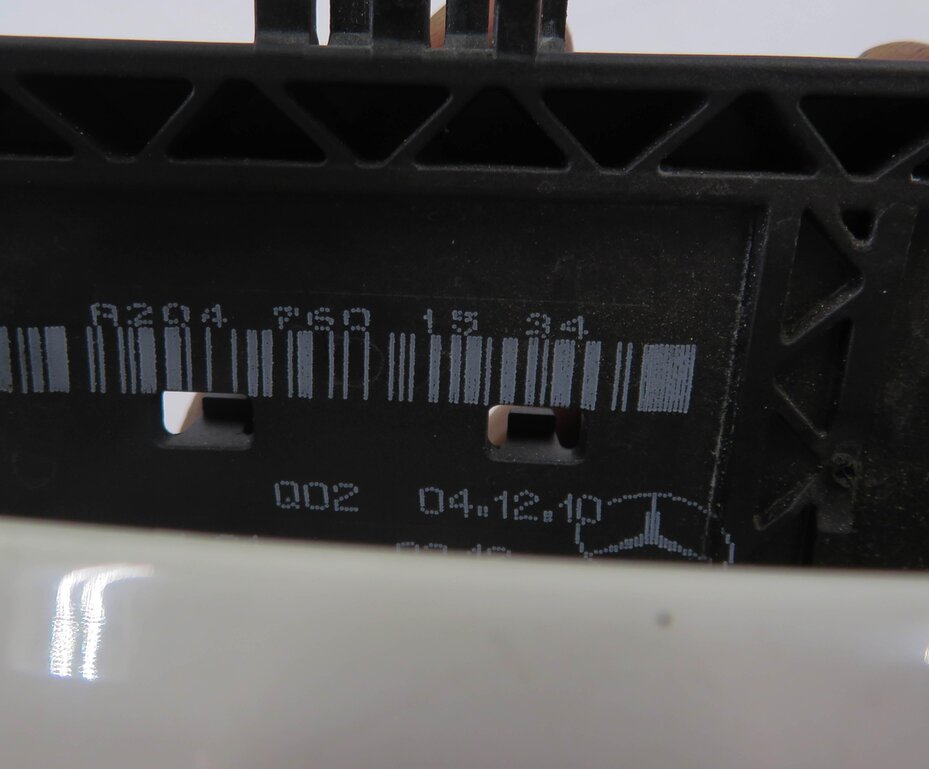Thumbnail 7: 08-17 MB C230 C250 C300 C63 E350 E400 E550 GLK350 LEFT FRONT DOOR HANDLE (WHITE)
