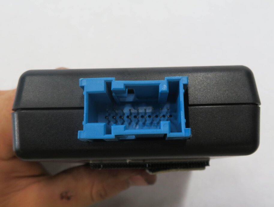 Thumbnail 6: 2011 MERCEDES BENZ C300 (W204) RADIO STEREO i-POD MEDIA INTERFACE CONTROL MODULE