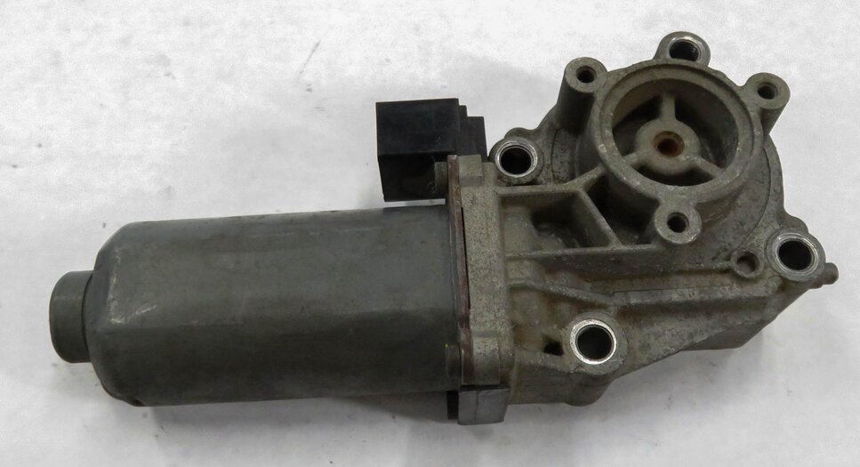 Thumbnail 5: 05-16 RANGE ROVER SPORT (L320 L322) LR3 LR4 TRANSFER CASE ELECTRIC SHIFT MOTOR