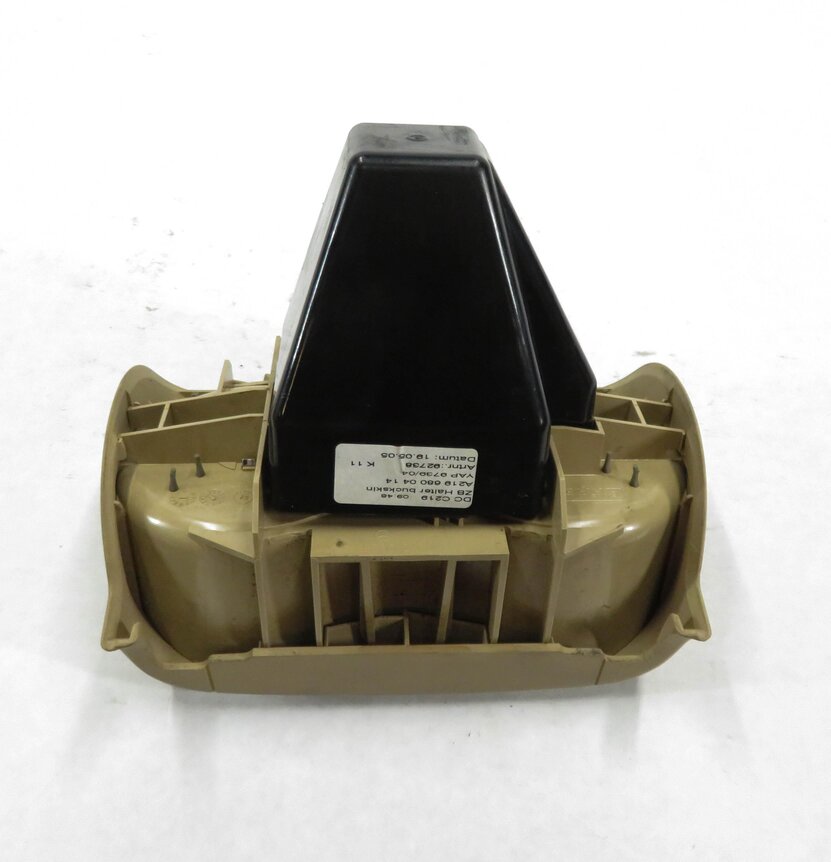 Thumbnail 5: 2006 MERCEDES BENZ CLS55 AMG (W219) FRONT CENTER CONSOLE DRINK CUP HOLDER (TAN)