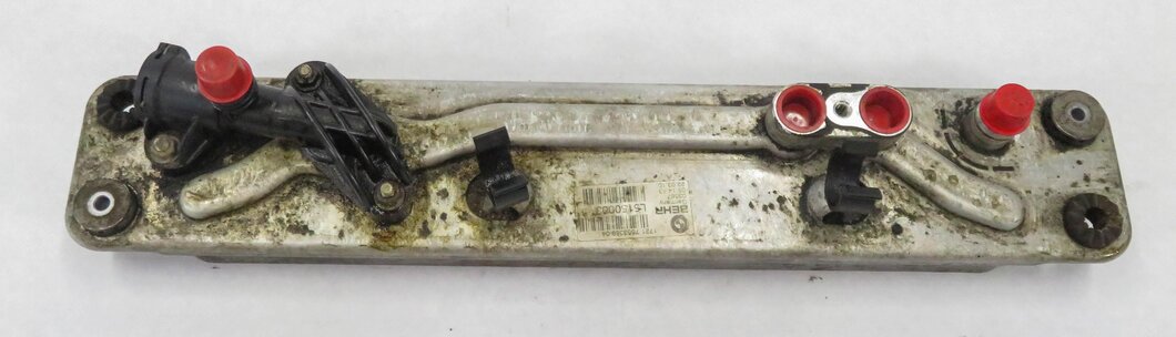 Thumbnail 4: 07-14 BMW X5 X6 (E70 E71) 3.0L / 4.4L / 4.8L AUTOMATIC TRANSMISSION OIL COOLER
