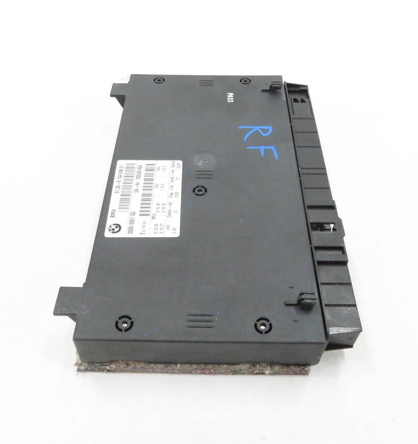 Thumbnail 3: 2008 BMW 535i (E60) RIGHT FRONT PASSENGER POWER COMFORT SEAT CONTROL MODULE