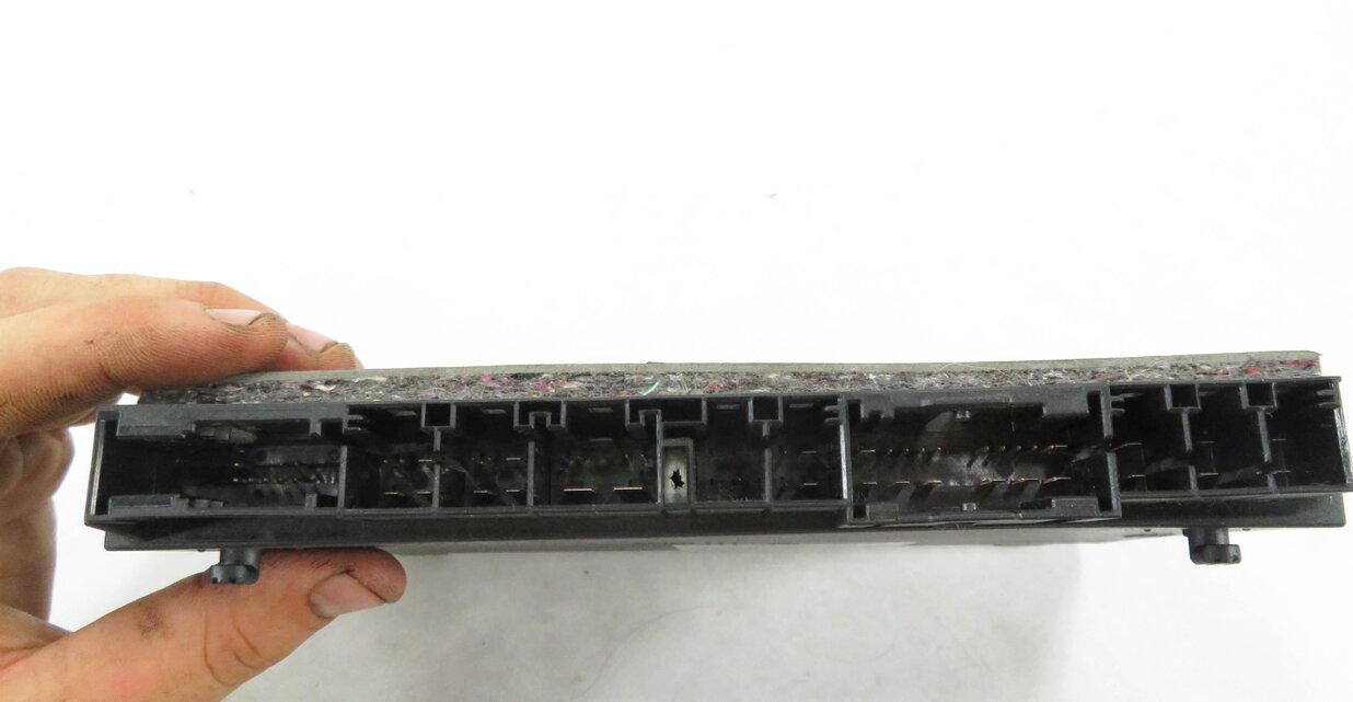 Thumbnail 5: 2008 BMW 535i (E60) RIGHT FRONT PASSENGER POWER COMFORT SEAT CONTROL MODULE