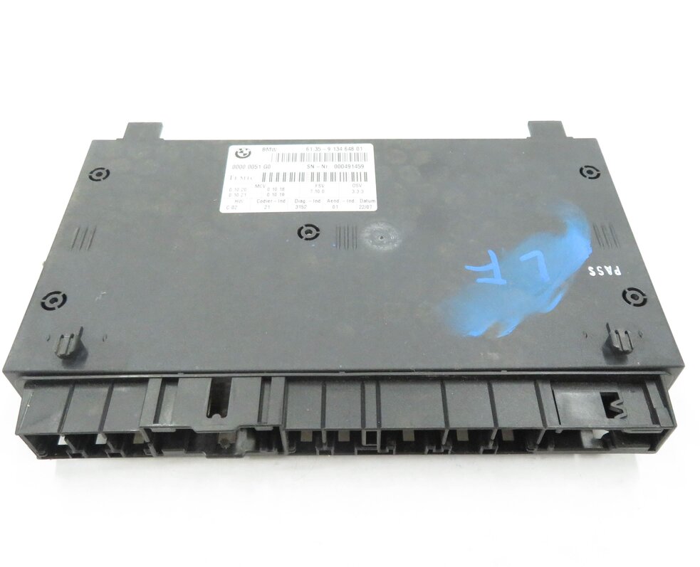 Thumbnail 2: 2008 BMW 535i (E60) LEFT FRONT DRIVER POWER COMFORT SEAT CONTROL MODULE