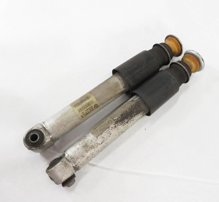 2008 BMW 535i (E60) LEFT & RIGHT REAR (STANDARD SUSPENSION) SHOCK STRUT SET-2