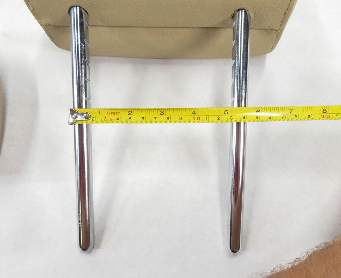 Thumbnail 6: 11 BMW 535i (F10) REAR LEFT RIGHT & CENTER HEADREST SET (3) BEIGE DAKOTA LEATHER