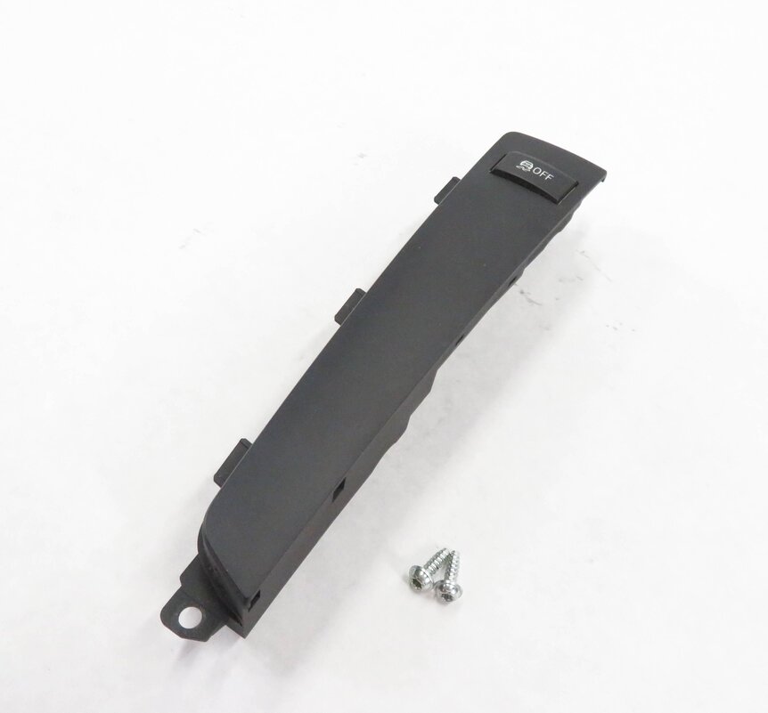 11 BMW 535i (F10) FRONT CENTER CONSOLE TRACTION CONTROL SWITCH w/ TRIM (BLACK)