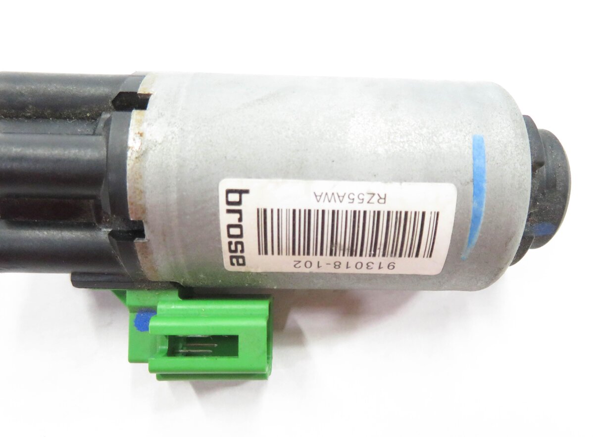 Thumbnail 4: 11 BMW 535i (F10) LEFT FRONG DRIVER SEAT ADJUSTMENT ADJUST MOTOR CONTROL SET (3)