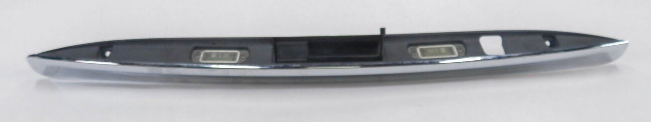 Thumbnail 2: 07 MERECEDES BENZ GL450 (X164) REAR TRUNK / HANDLE LICENSE LIGHT PANEL (CHROME)