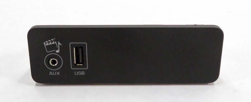 Thumbnail 2: 2015 LAND ROVER LR4 - RADIO STEREO AUX AUXILIARY AUDIO INPUT JACK USB INTERFACE