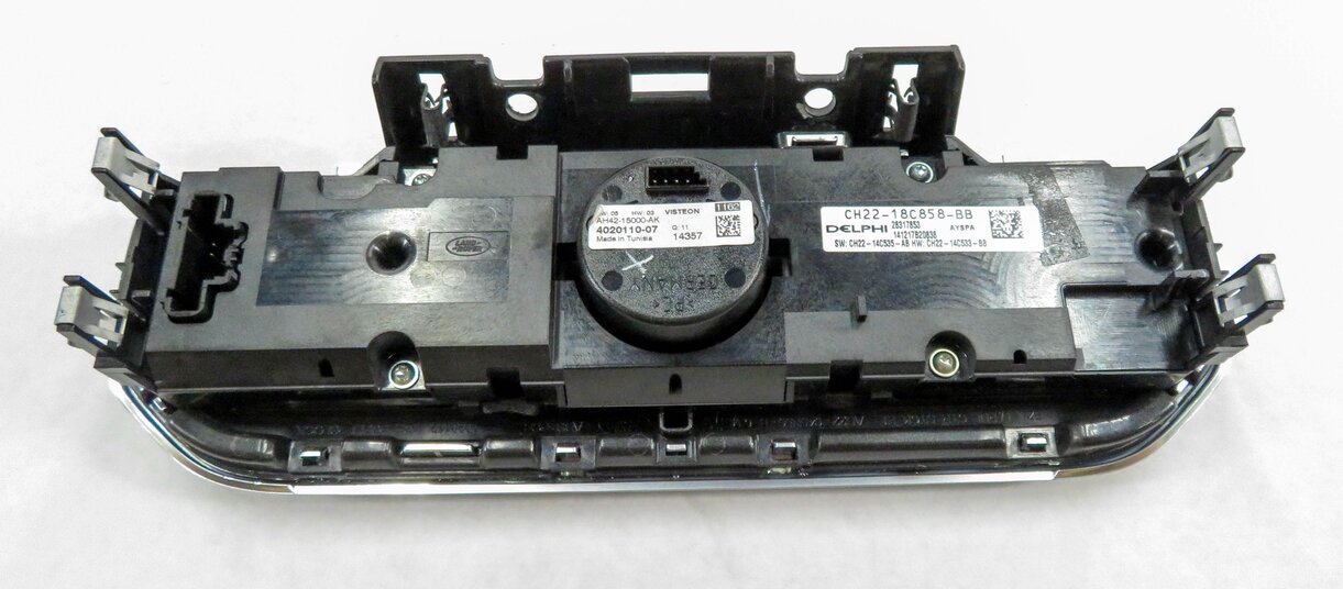 Thumbnail 5: 2015 LAND ROVER LR4 - RADIO STEREO MEDIA AUDIO PHONE NAVIGATION SWITCH PANEL