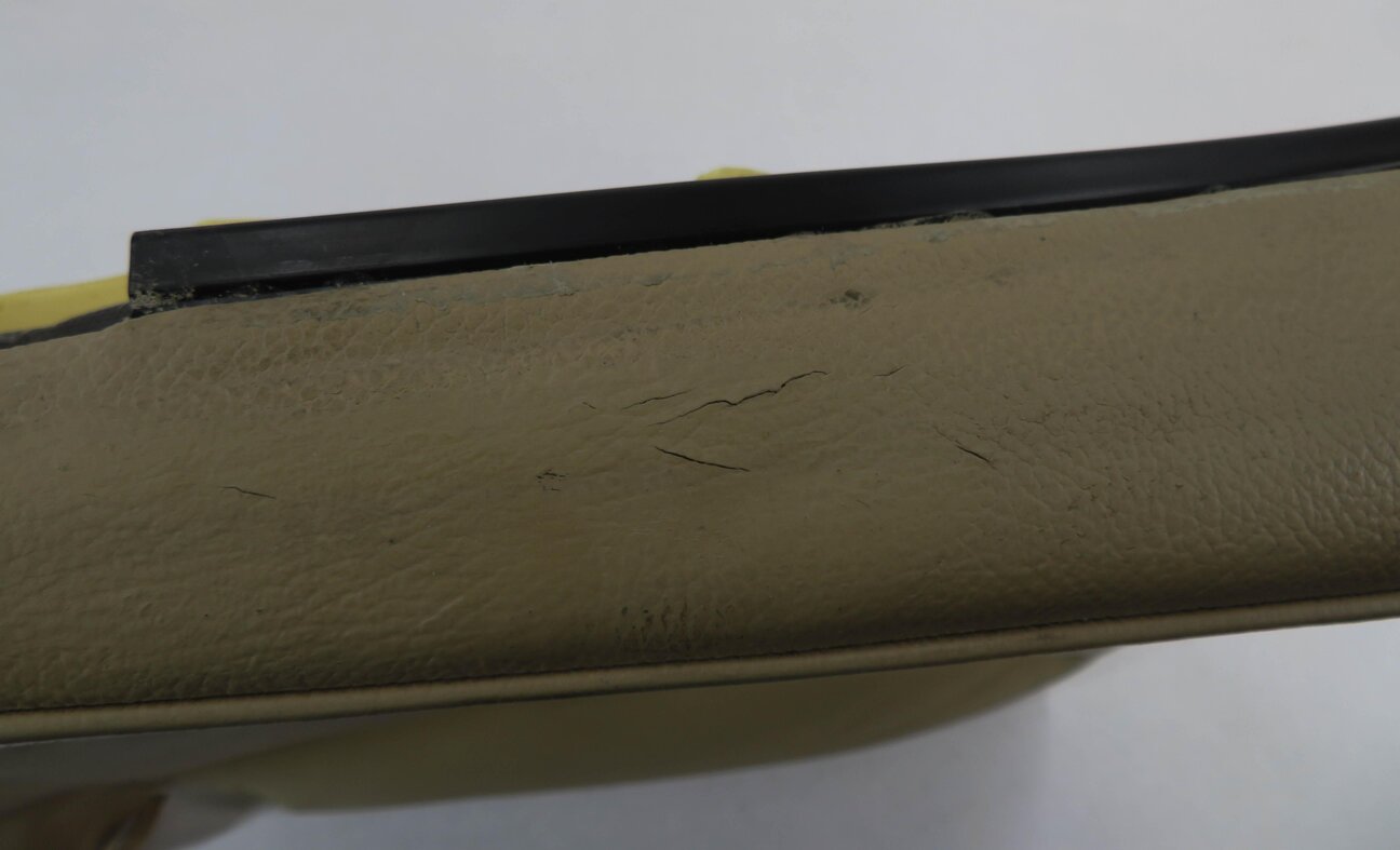 Thumbnail 8: 2014 BMW X1 (E84) LEFT FRONT DRIVER LOWER BOTTOM HEATED SEAT CUSHION (BEIGE)