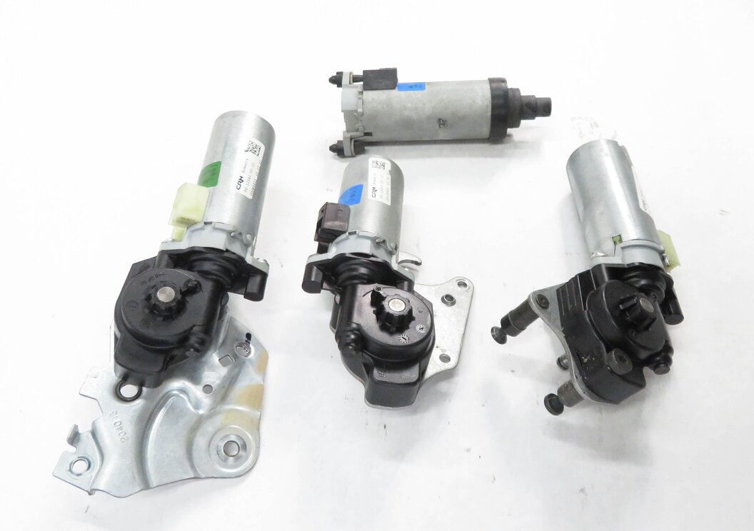 Thumbnail 4: 2014 BMW X1 (E84) LEFT FRONT DRIVER POWER SEAT ADJUST MOTOR SET-4