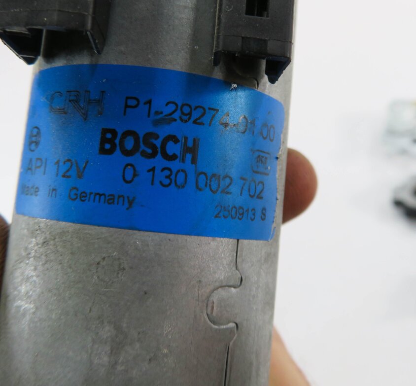 Thumbnail 6: 2014 BMW X1 (E84) LEFT FRONT DRIVER POWER SEAT ADJUST MOTOR SET-4