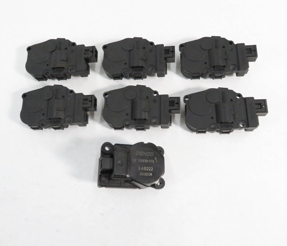 Thumbnail 2: 2009 BMW Z4 (E89) HVAC HEATER A/C AIR BOX BLEND DOOR ACTUATOR MOTOR SET-7