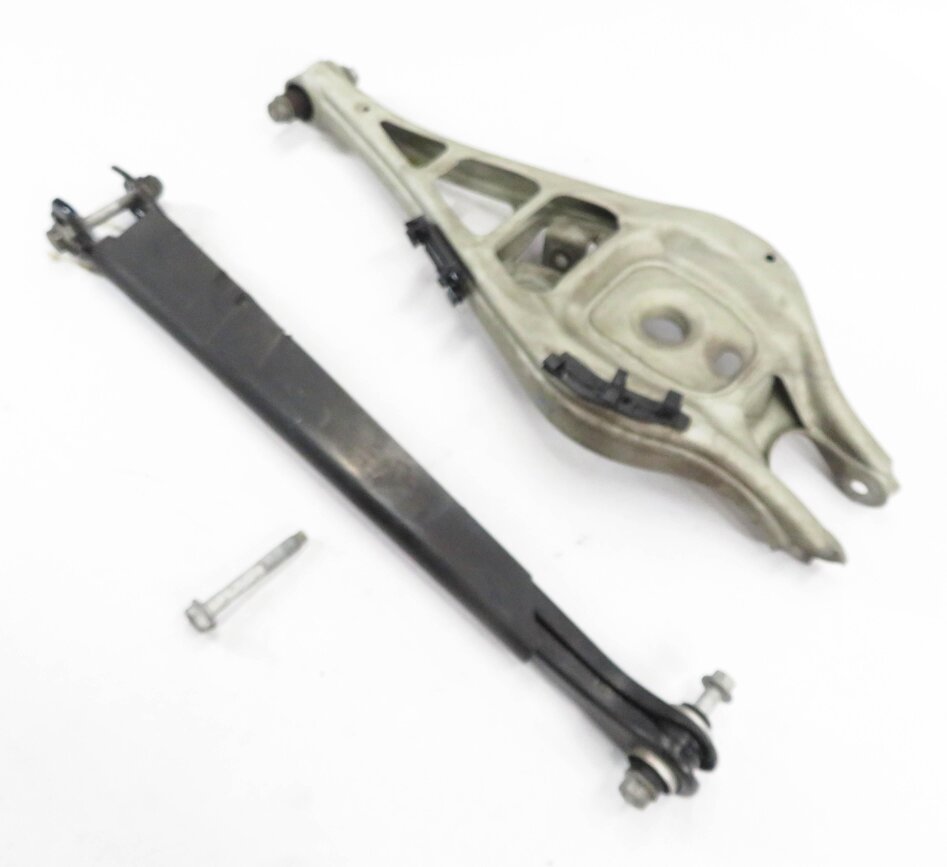 2009 BMW Z4 (E89) LEFT DRIVER SIDE REAR UPPER CONTROL ARM SET-2