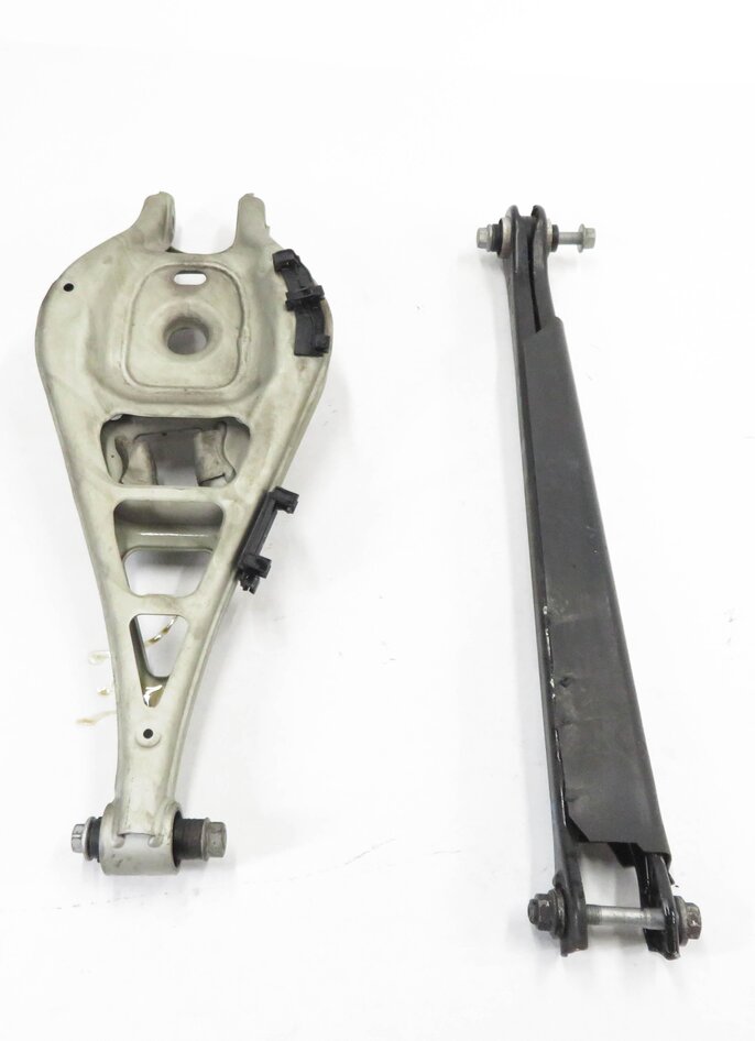 Thumbnail 3: 2009 BMW Z4 (E89) LEFT DRIVER SIDE REAR UPPER CONTROL ARM SET-2