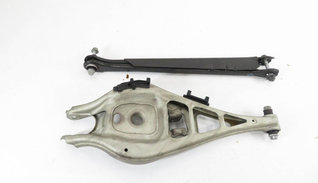 Thumbnail 4: 2009 BMW Z4 (E89) LEFT DRIVER SIDE REAR UPPER CONTROL ARM SET-2