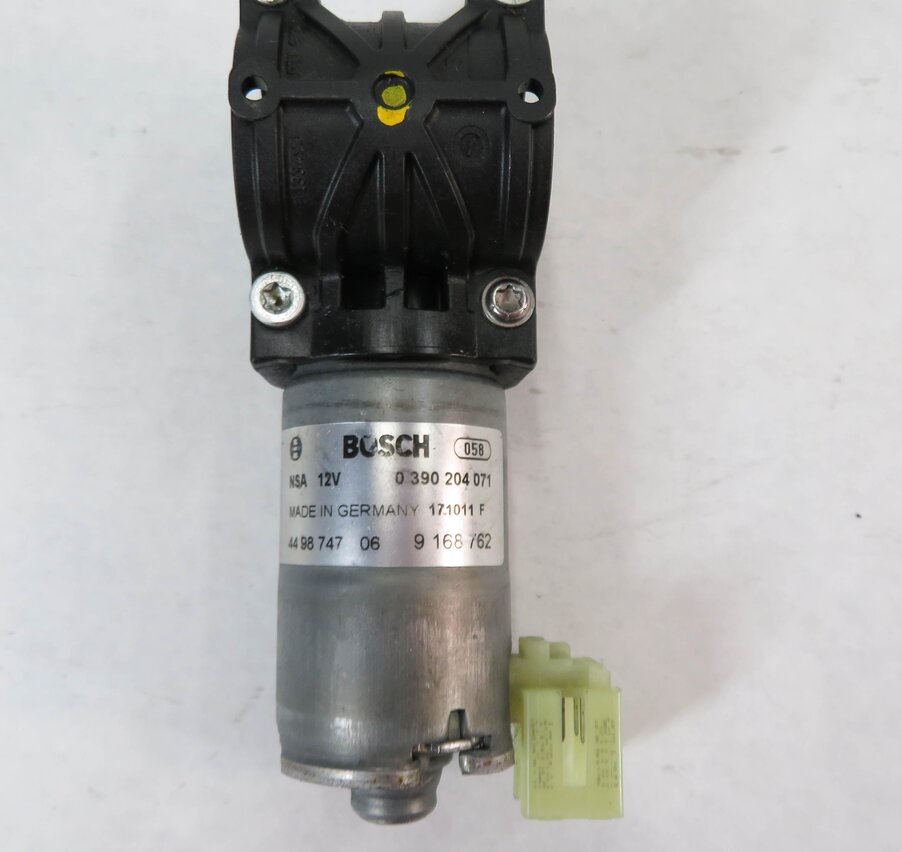 Thumbnail 10: 2012 BMW 528i (F10) RIGHT FRONT PASSENGER POWER SEAT ADJUSTMENT MOTOR SET-6