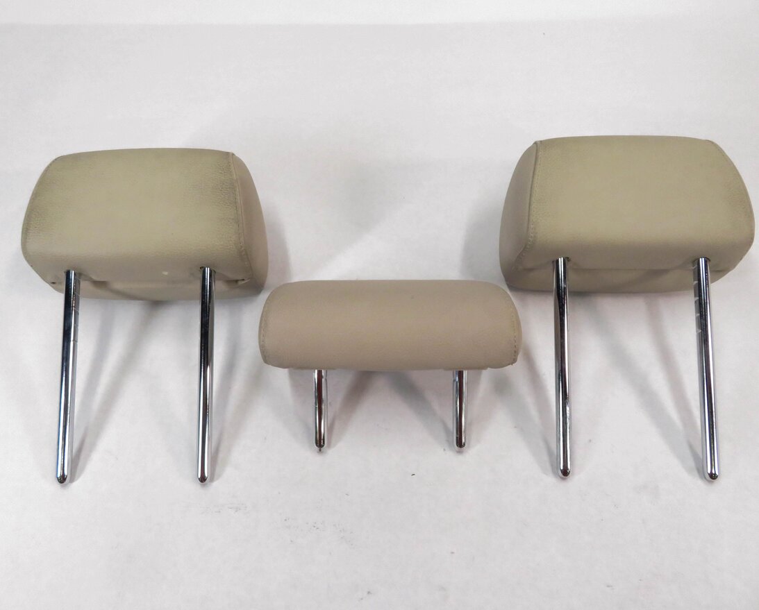 Thumbnail 5: 2012 BMW 528i (F10) REAR - LEFT / CENTER / RIGHT - OYSTER LEATHER HEADREST SET-3