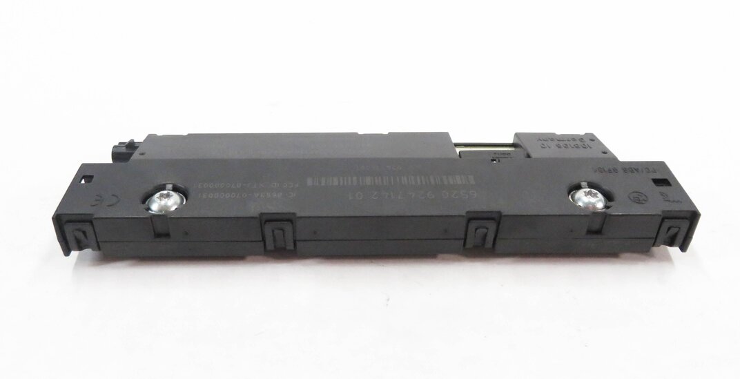 Thumbnail 4: 2011 BMW 550iGT (F07) RADIO STEREO ANTENNA AMP AMPLIFIER BOOSTER MODULE