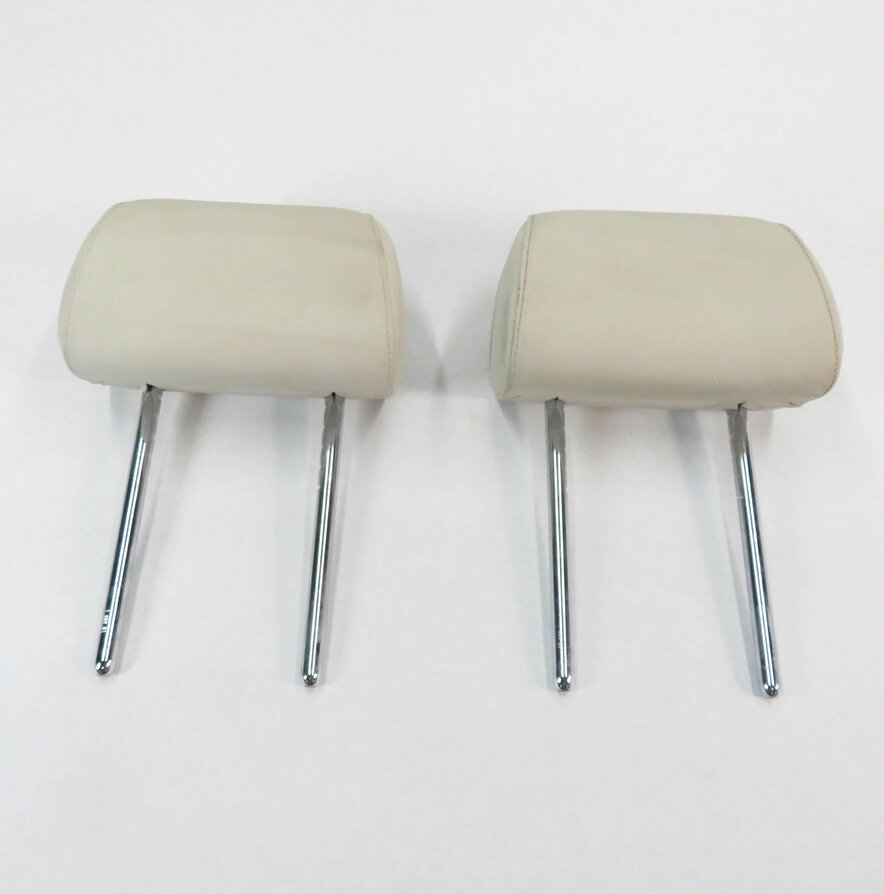 Thumbnail 2: 2011 BMW 550iGT (F07) LEFT & RIGHT REAR (IVORY LEATHER) HEADREST SET-2