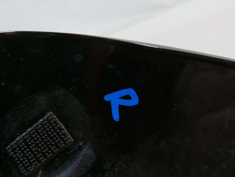 Thumbnail 7: 2011 BMW 550iGT (F07) RIGHT PASSENGER SIDE REAR QUARTER WINDOW TRIM