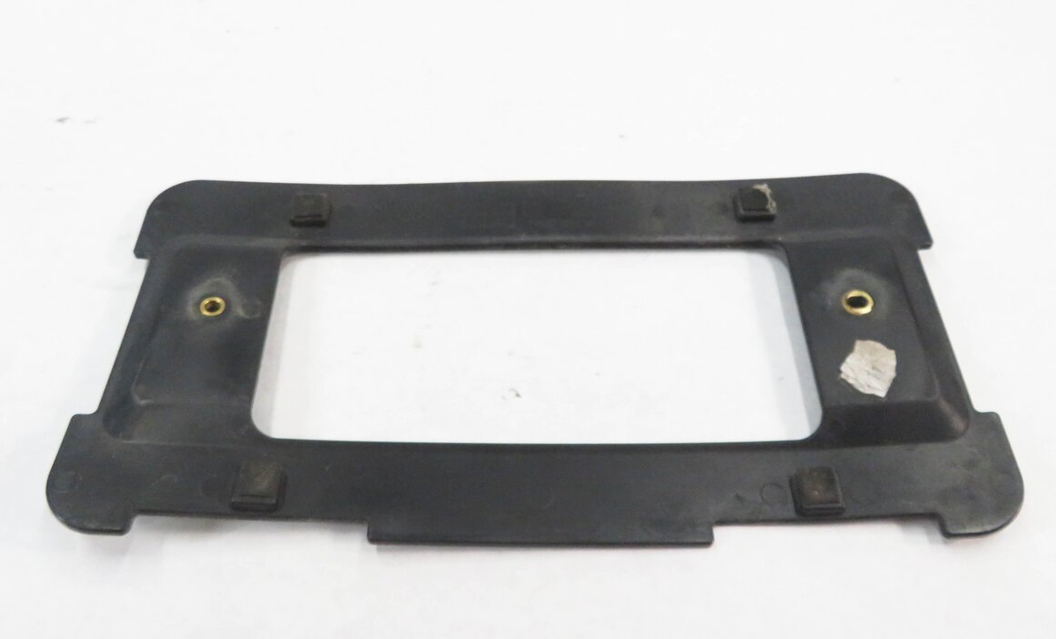 Thumbnail 4: 2011 BMW 550iGT (F07) REAR LICENSE PLATE BASE MOUNT RETAINER HOLDER BRACKET