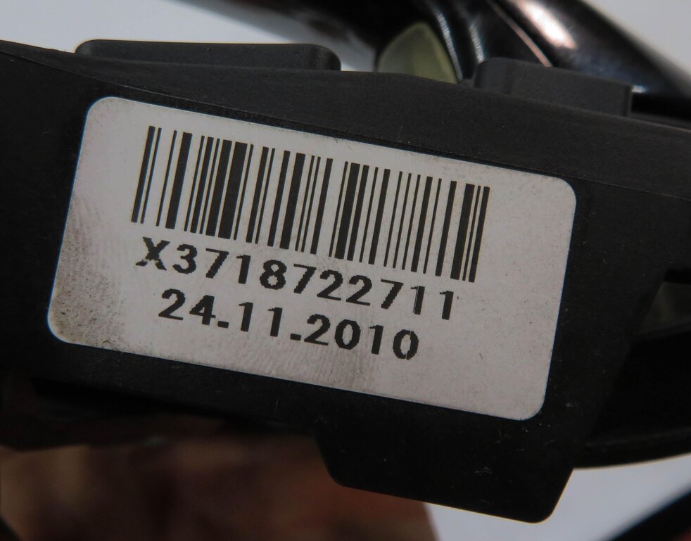 Thumbnail 6: 09-18 BMW 528i 535i 550i 740i 750i 760i LEFT REAR COMFORT DOOR HANDLE (BLACK)
