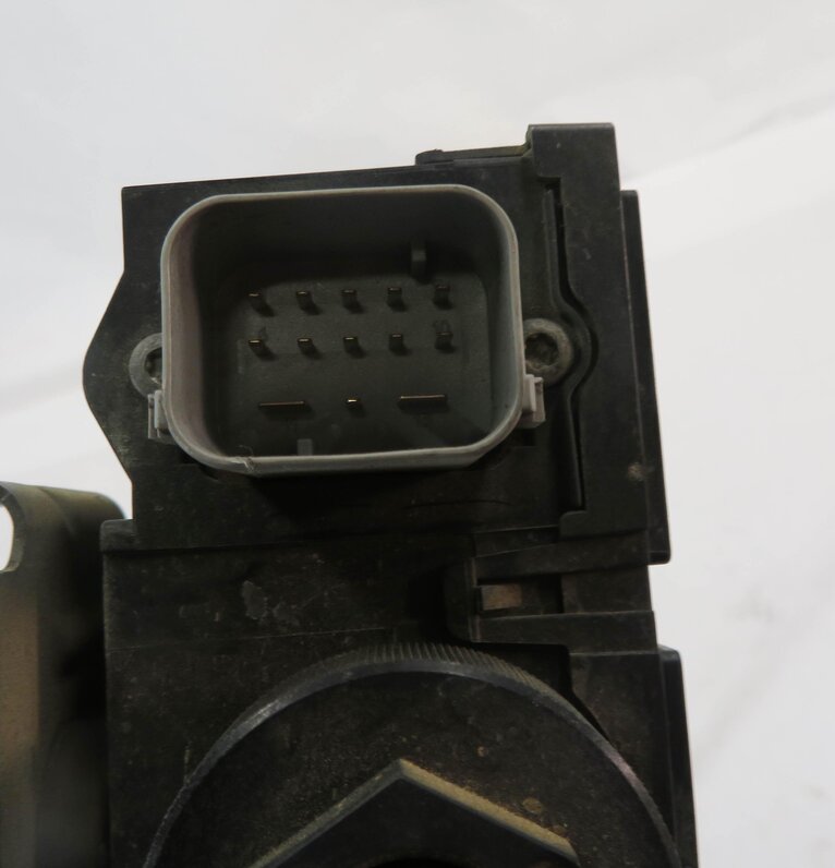 Thumbnail 6: 2011 BMW 550iGT (F07) EMERGENCY PARKING BRAKE ACTUATOR MOTOR w/ CABLES