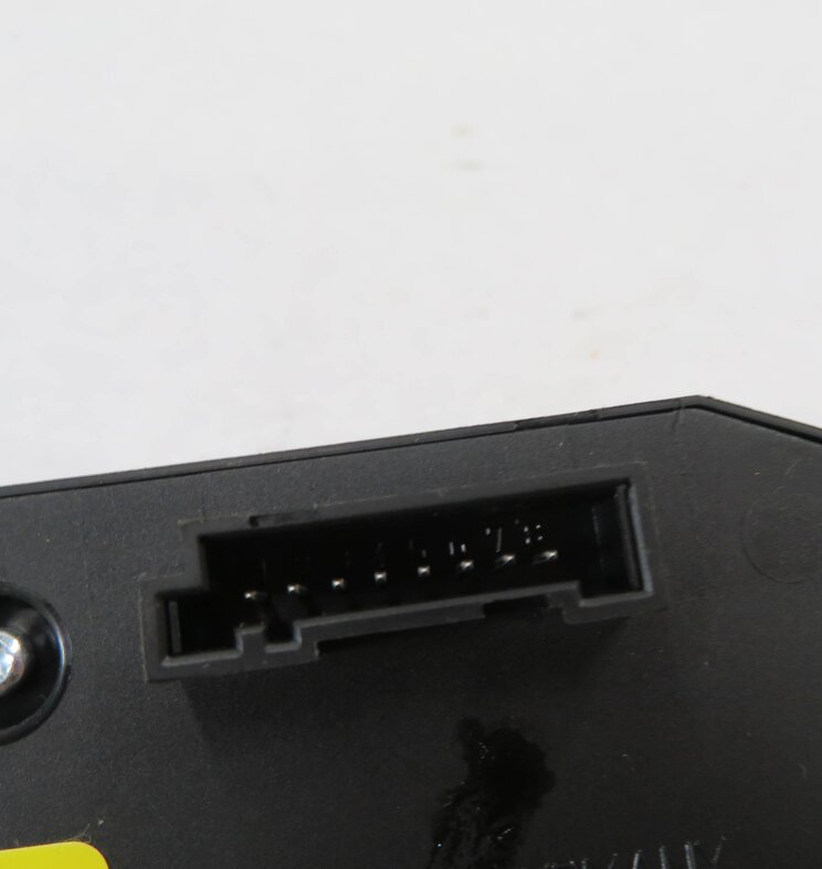 Thumbnail 8: 2011 BMW X3 (F25) LEFT FRONT DRIVER POWER MEMORY SEAT ADJUSTMENT SWITCH