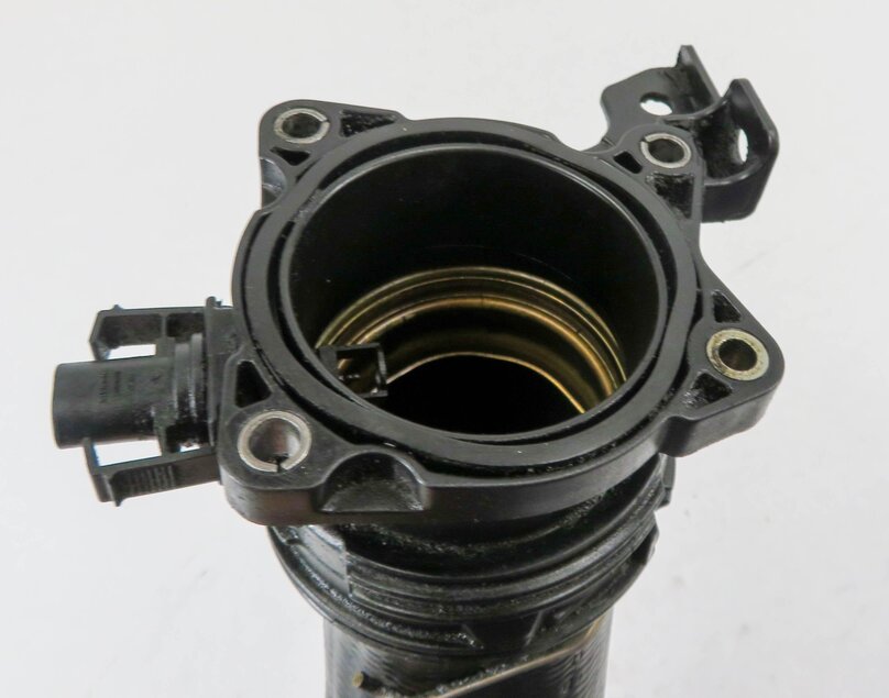 Thumbnail 6: 2011 MERCEDES BENZ E350 (W212) 3.0L OM642 DIESEL ENGINE RIGHT INTERCOOLER HOSE