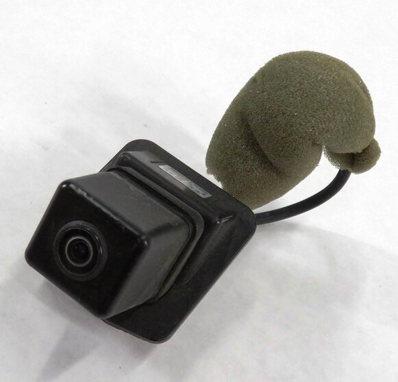 2010-2013 MB E300 E350 E400 E550 E63 (W212) REAR VIEW BACKUP REVERSE CAMERA
