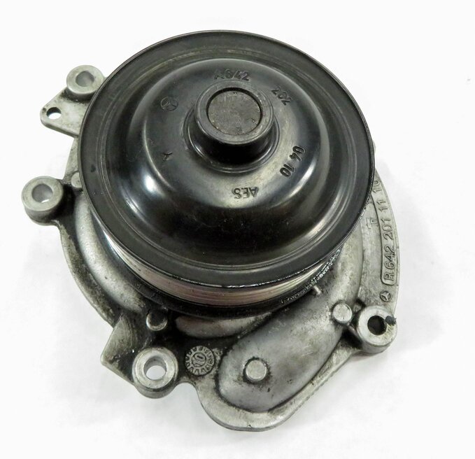 Thumbnail 3: 09-17 MERCEDES E350 GL320 GL350 ML320 ML350 S350 R350 - 3.0L DIESEL WATER PUMP