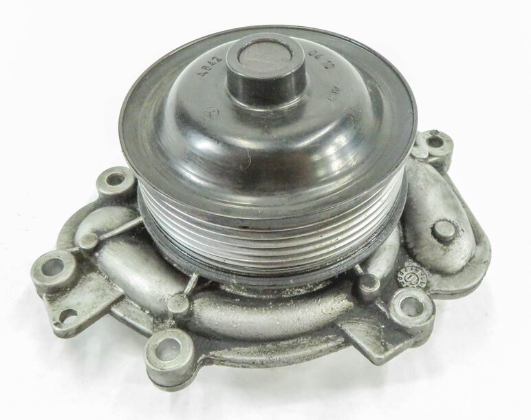 Thumbnail 4: 09-17 MERCEDES E350 GL320 GL350 ML320 ML350 S350 R350 - 3.0L DIESEL WATER PUMP