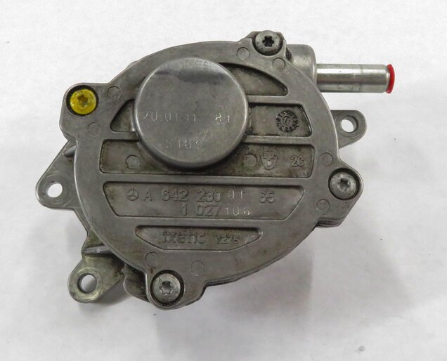 Thumbnail 2: 08-13 MB E320 E350 GL320 GL350 ML320 ML350 R350 3.0L OM642 DIESEL VACUUM PUMP