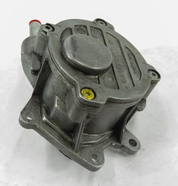 Thumbnail 3: 08-13 MB E320 E350 GL320 GL350 ML320 ML350 R350 3.0L OM642 DIESEL VACUUM PUMP