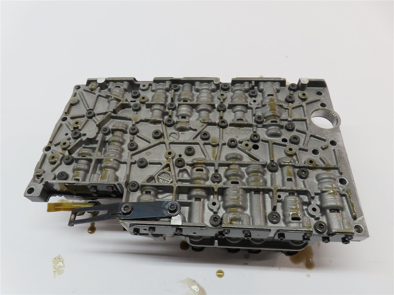 Thumbnail 6: 2011 MERCEDES E350 (W212) 3.0L DIESEL AUTOMATIC TRANSMISSION VALVE BODY BLOCK